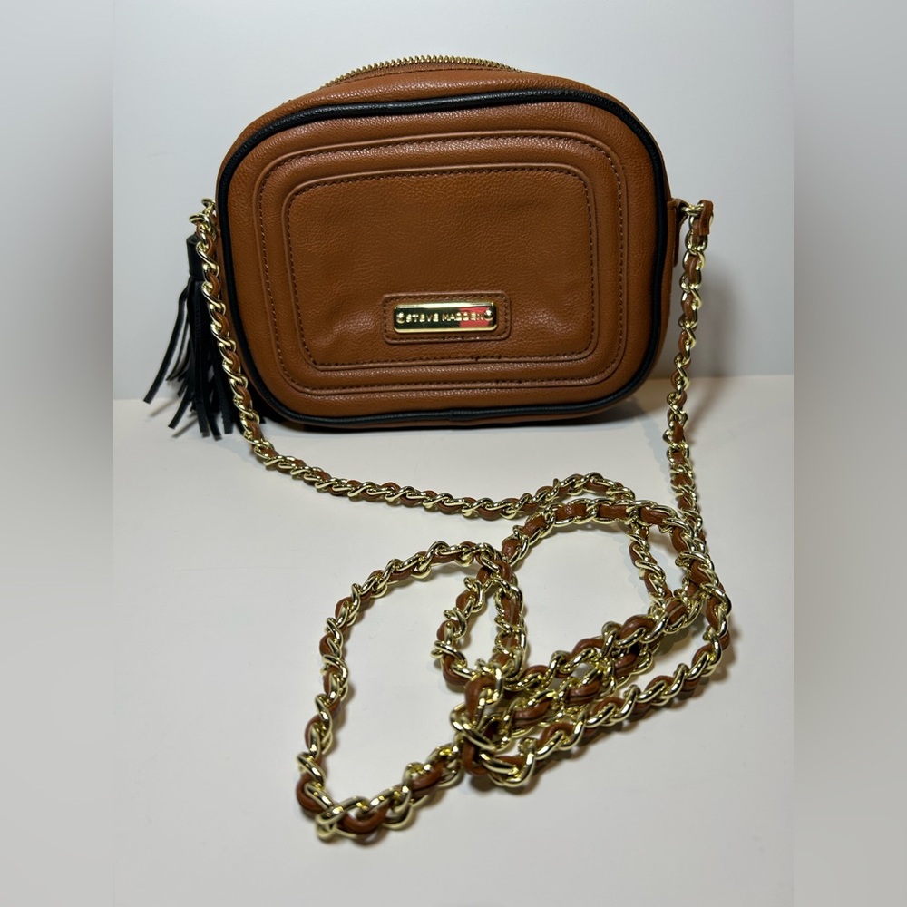 Steve Madden vegan leather mini bag with Gold Chain